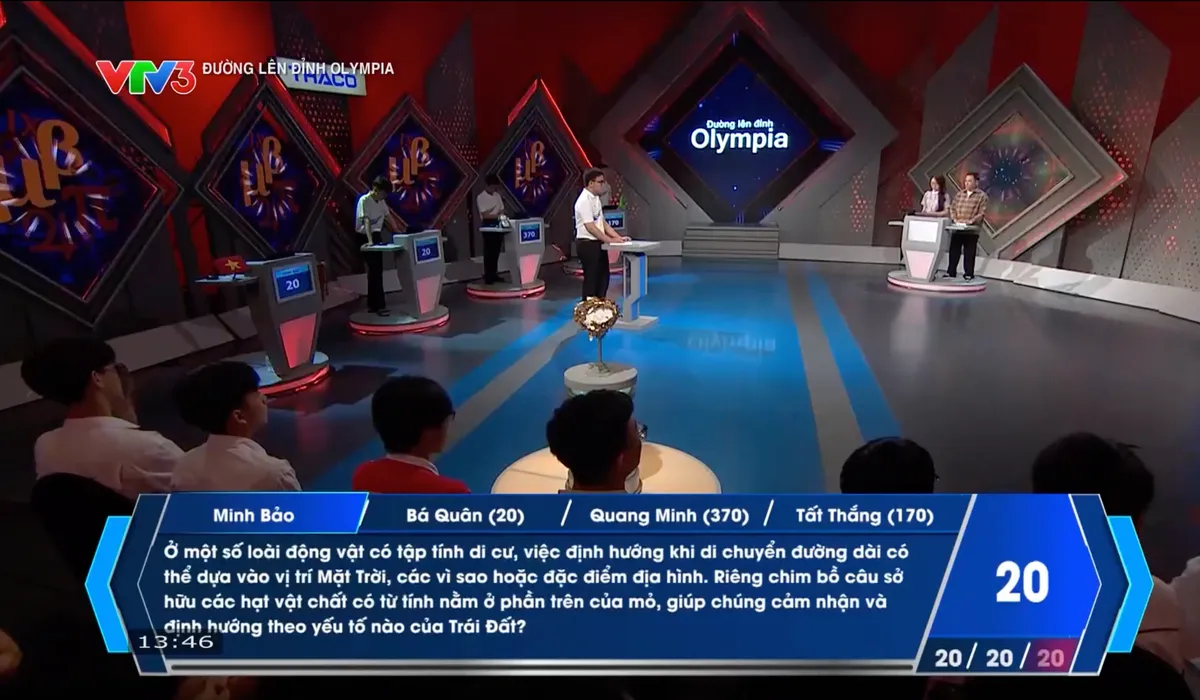 Đường lên đỉnh Olympia: Giành 390 điểm ngoạn mục, nam sinh Hà Nội áp đảo đối thủ vào thi tháng- Ảnh 2.