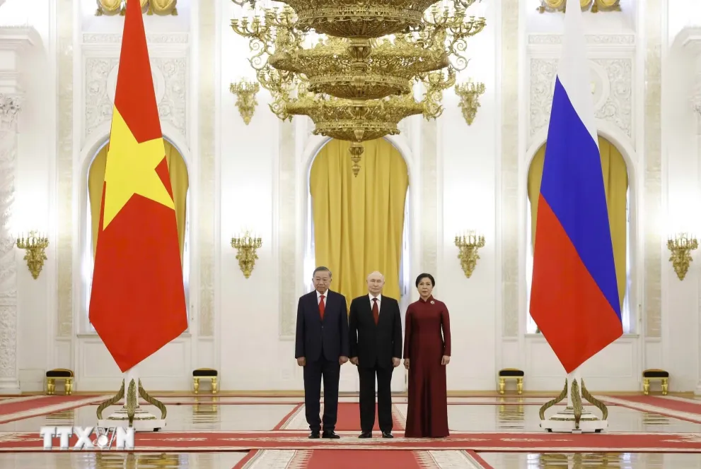 Bộ trưởng Bộ Ngoại giao: Chuyến thăm Nga và Pháp của Tổng Bí thư, Chủ tịch nước Tô Lâm đạt kết quả toàn diện, thực chất- Ảnh 1.