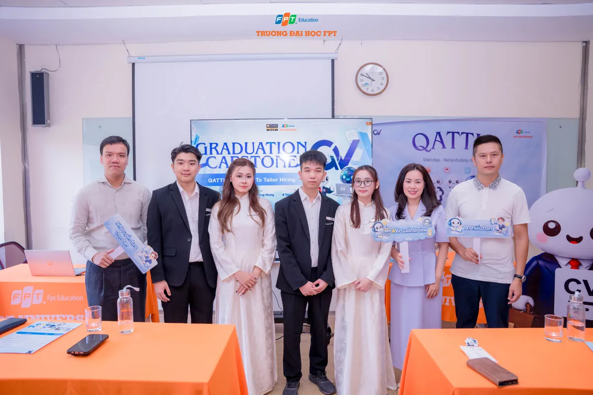 Sinh viên phát triển trợ lý AI giúp định hướng nghề nghiệp - Ảnh 1.