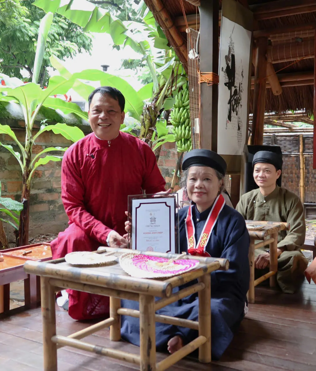 Khi nghệ thuật thư pháp trở thành một trải nghiệm văn hóa trong không gian di sản - Ảnh 1.