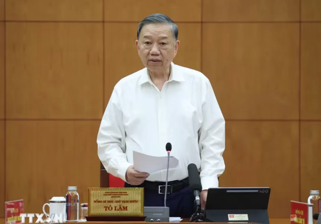 Nâng cao năng lực của Đảng để lãnh đạo đất nước trong giai đoạn mới - Ảnh 1.