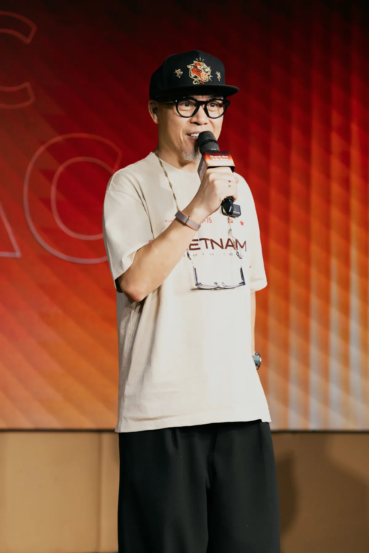 Tóc Tiên mang "thanh âm Việt Nam" đến với Eurovision Song Contest Asia mùa đầu tiên - Ảnh 3.