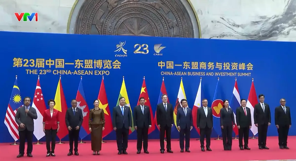 Việt Nam đóng góp thúc đẩy hợp tác ASEAN - Trung Quốc - Ảnh 1.
