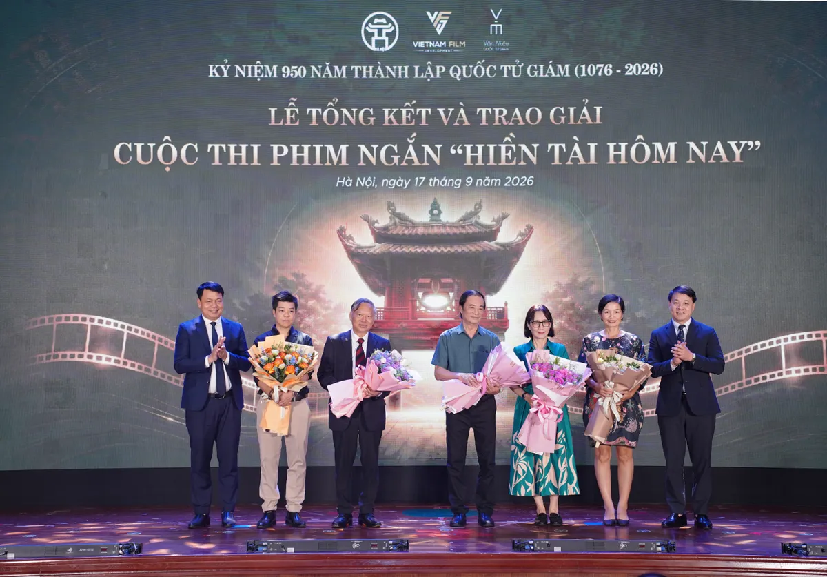 Trao 13 giải thưởng tại Lễ Trao giải cuộc thi phim ngắn "Hiền tài hôm nay" - Ảnh 4.