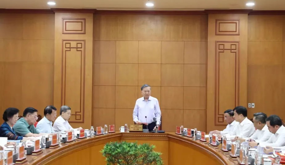 Tổng Bí thư, Chủ tịch nước Tô Lâm: Cần tạo bước chuyển mới trong chống lãng phí - Ảnh 2.