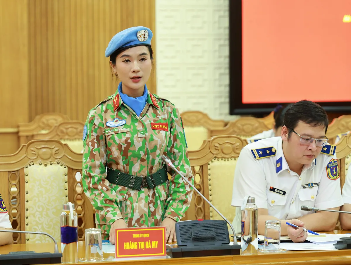 Cảnh s&aacute;t biển Việt Nam giao nhiệm vụ cho nữ qu&acirc;n nh&acirc;n tham gia g&igrave;n giữ h&ograve;a b&igrave;nh Li&ecirc;n Hợp Quốc - Ảnh 2.