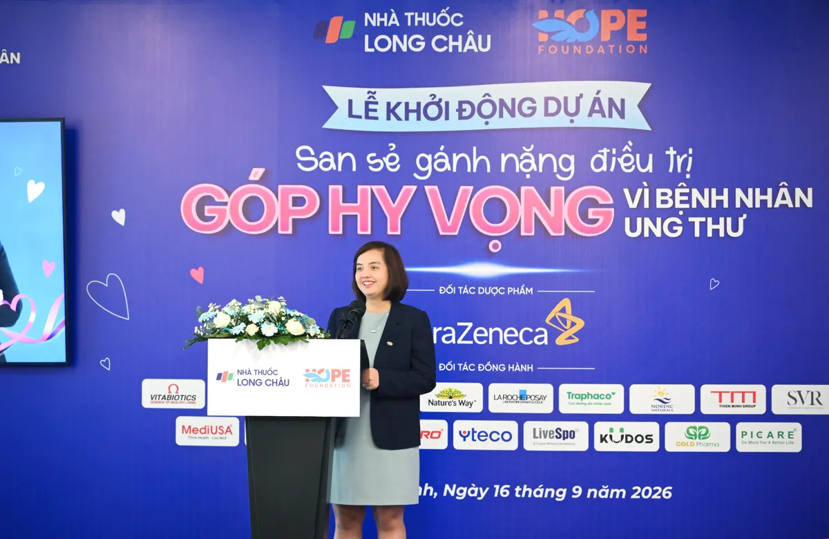 “San sẻ gánh nặng vì bệnh nhân ung thư”: Long Châu, Quỹ Hope, các hãng dược góp thêm nguồn lực tiếp sức người bệnh trên hành trình điều trị- Ảnh 3. “San sẻ gánh nặng vì bệnh nhân ung thư”: Long Châu, Quỹ Hope, các hãng dược góp thêm nguồn lực tiếp sức người bệnh trên hành trình điều trị- Ảnh 3.