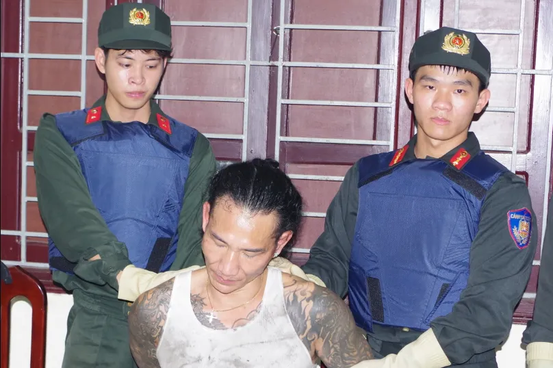 Bắt giang hồ cộm c&aacute;n &ldquo;Đức Cộng&rdquo; - Ảnh 1.