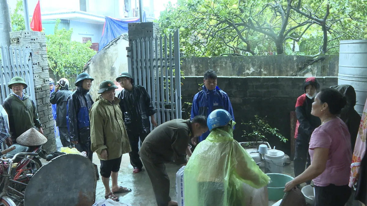 Ninh Bình: Lũ sông Hoàng Long, sông Đáy cảnh báo rủi ro cấp 3 - Ảnh 3.