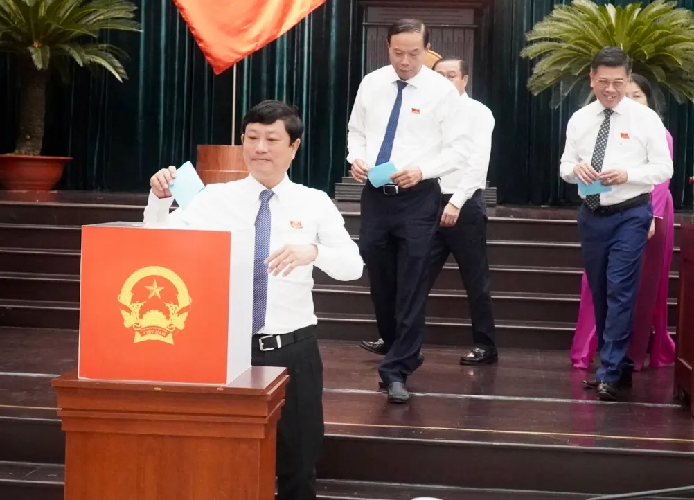 Ông Trương Minh Huy Vũ làm Phó Chủ tịch UBND TP Hồ Chí Minh - Ảnh 2.