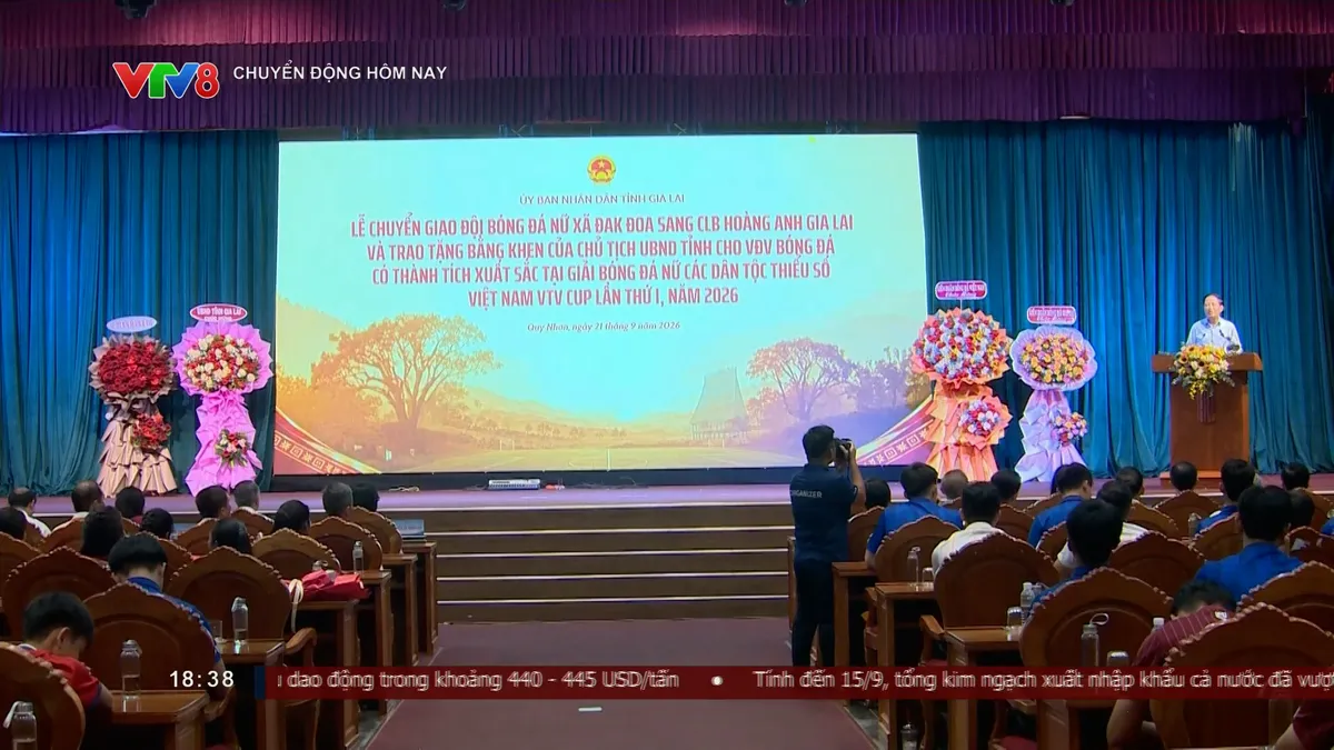 Gia Lai: Khen thưởng các vận động viên xuất sắc tại Giải bóng đá nữ các dân tộc thiểu số Việt Nam VTV Cup lần thứ I năm 2026- Ảnh 8. Gia Lai: Khen thưởng các vận động viên xuất sắc tại Giải bóng đá nữ các dân tộc thiểu số Việt Nam VTV Cup lần thứ I năm 2026- Ảnh 8.
