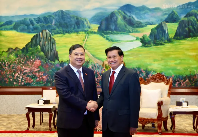 L&agrave;m s&acirc;u sắc mối quan hệ gắn kết chiến lược Việt Nam - L&agrave;o - Ảnh 1.