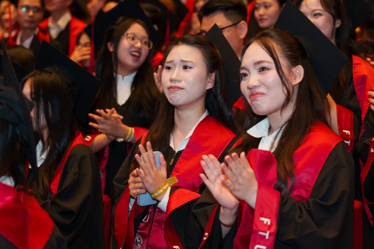 Tân Thủ khoa Ngoại Thương: “Hãy làm một điều có ý nghĩa” - Ảnh 2.
