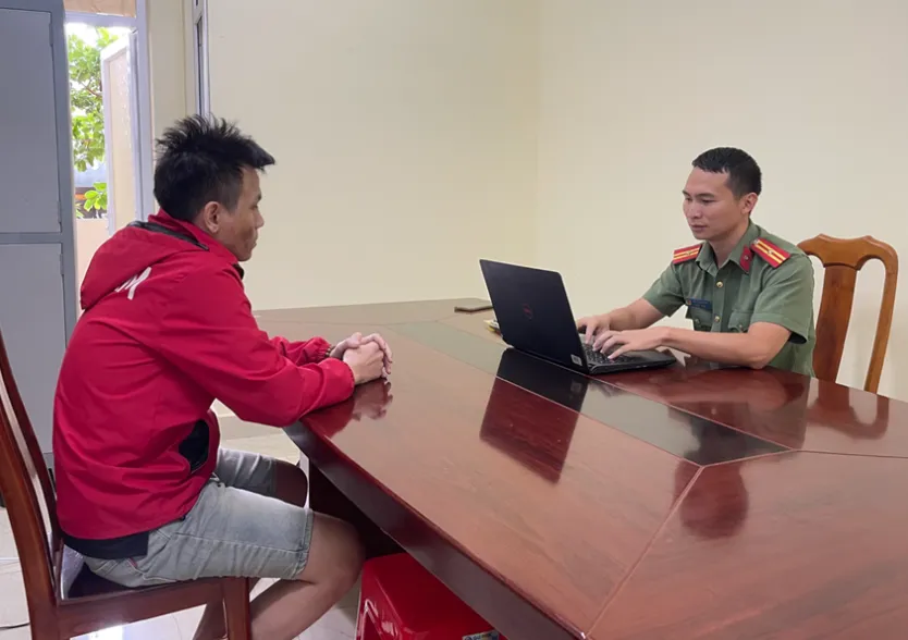 Khởi tố 2 anh em sinh đôi thu thập, mua bán khoảng 120 triệu dữ liệu cá nhân - Ảnh 1.