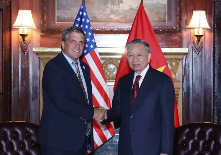 Tổng Bí thư, Chủ tịch nước Tô Lâm tiếp Quyền Giám đốc Cơ quan Thương mại và Phát triển Hoa Kỳ - Ảnh 1.