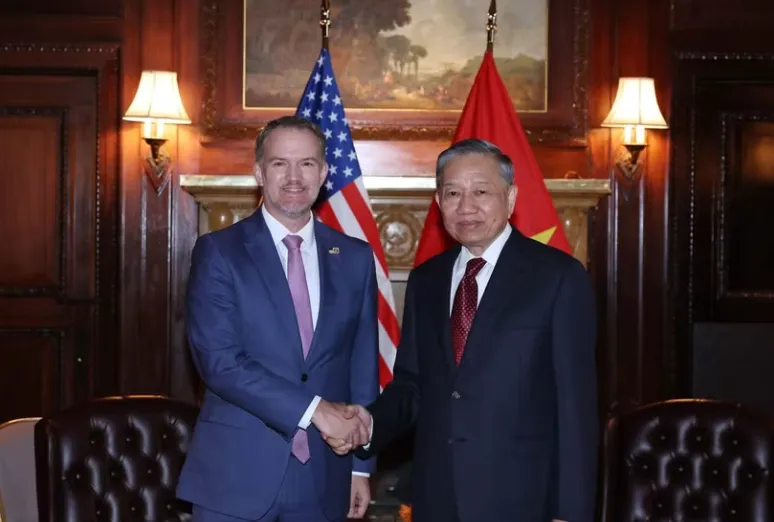 Tổng Bí thư, Chủ tịch nước Tô Lâm tiếp Trưởng Đại diện Thương mại Hoa Kỳ Jamieson Greer - Ảnh 1.