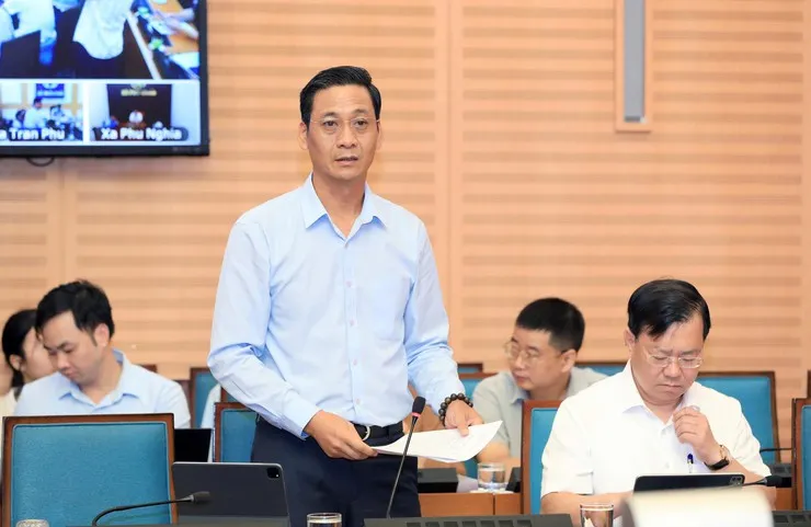 Chủ tịch UBND Hà Nội: Nghiên cứu tổng thể, xử lý căn cơ ngập úng lưu vực sông Bùi, sông Tích - Ảnh 2.