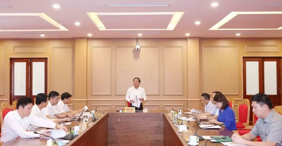 Thông qua dự thảo Báo cáo kết quả kiểm tra, giám sát đối với Ban Thường vụ Tỉnh ủy Cao Bằng - Ảnh 2.