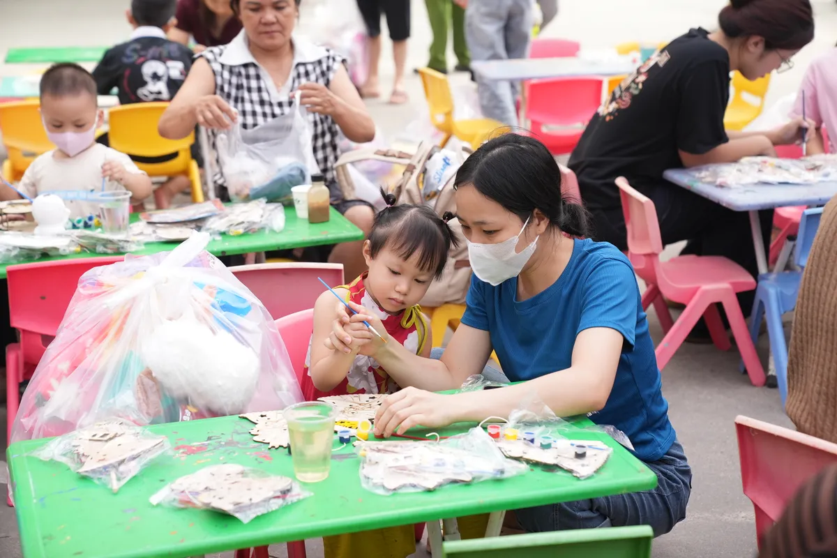 Trung thu y&ecirc;u thương ở Bệnh viện Nhi Trung ương- Ảnh 7.