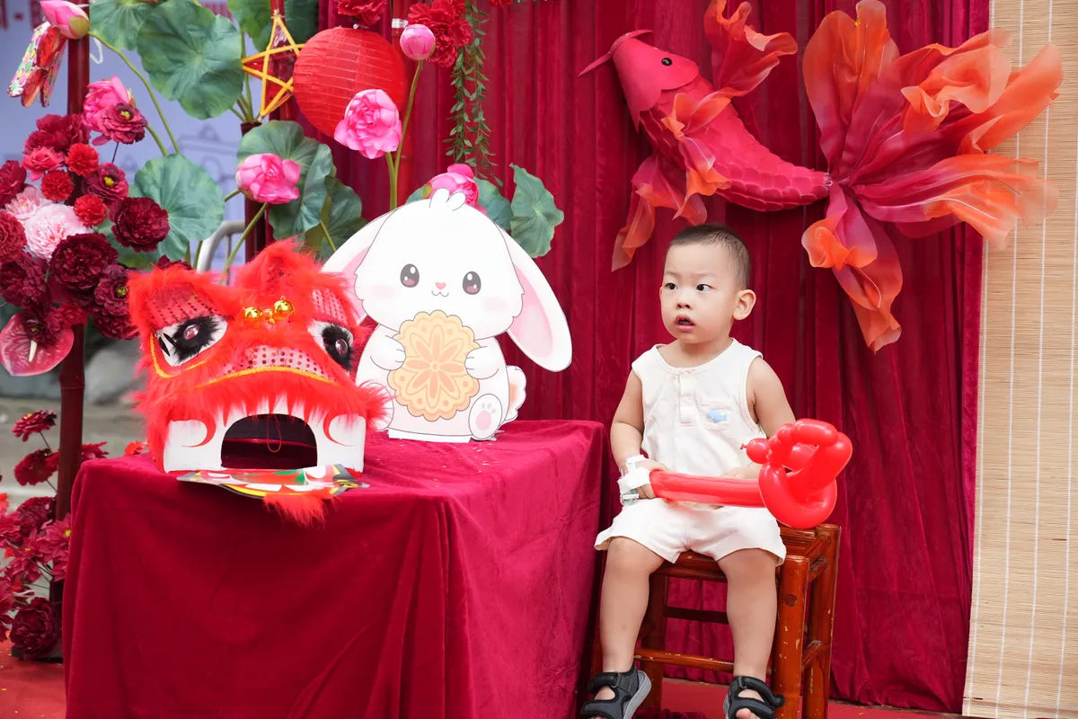 Trung thu y&ecirc;u thương ở Bệnh viện Nhi Trung ương- Ảnh 16.