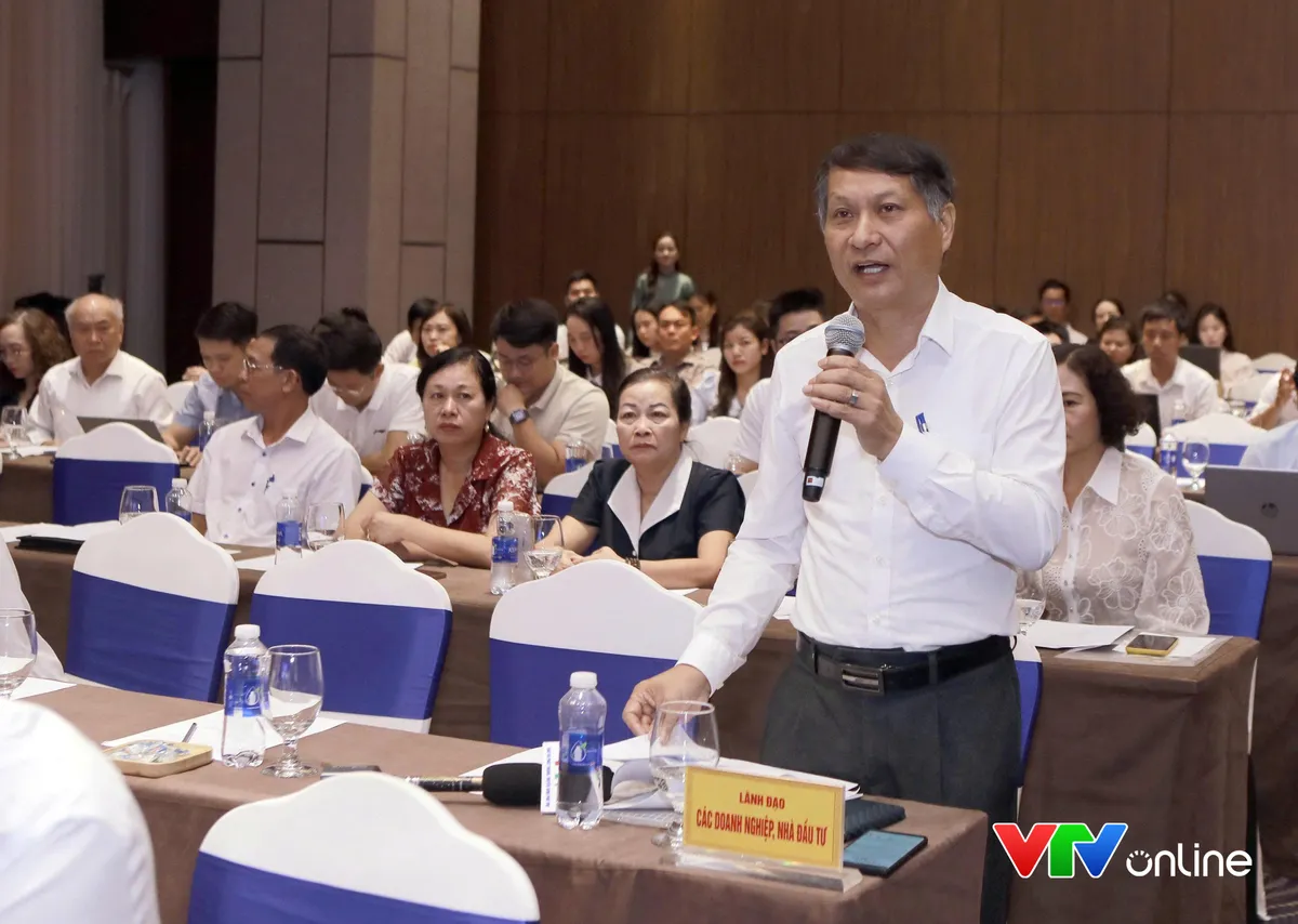 Phú Thọ đối thoại thực chất, tháo gỡ điểm nghẽn cho doanh nghiệp - Ảnh 1.