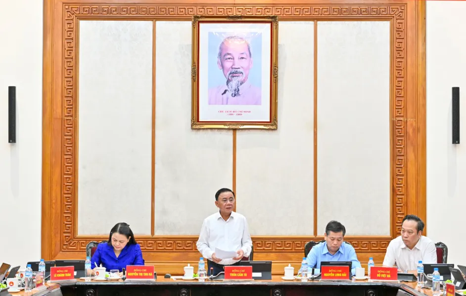 Thường trực Ban Bí thư: Tiên phong chuyển đổi số trong các cơ quan Đảng, làm thực chất, làm đến đâu chắc đến đó - Ảnh 2.