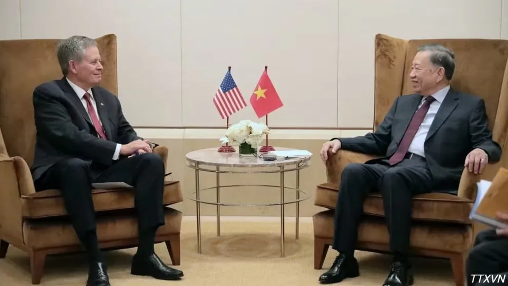 Tổng Bí thư, Chủ tịch nước Tô Lâm tiếp Thượng nghị sĩ Hoa Kỳ Steve Daines - Ảnh 1.