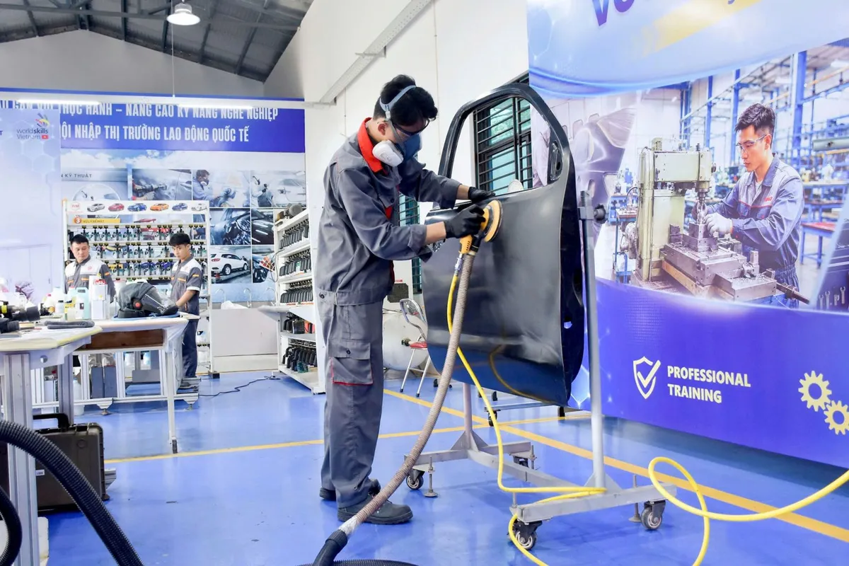 Đề xuất đổi mới thi kỹ năng nghề, tiệm cận chuẩn quốc tế - Ảnh 1.