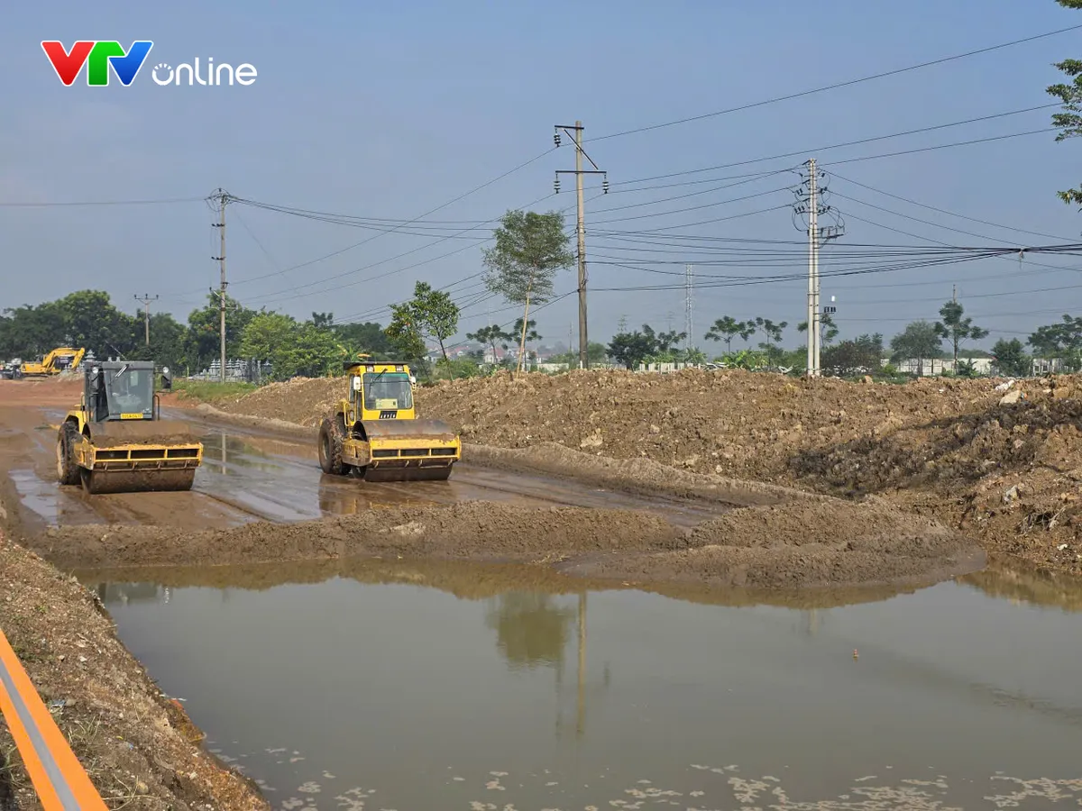 Phú Thọ: Đẩy nhanh tiến độ cải tạo, mở rộng Quốc lộ 2 Việt Trì - Vĩnh Yên - Ảnh 1.