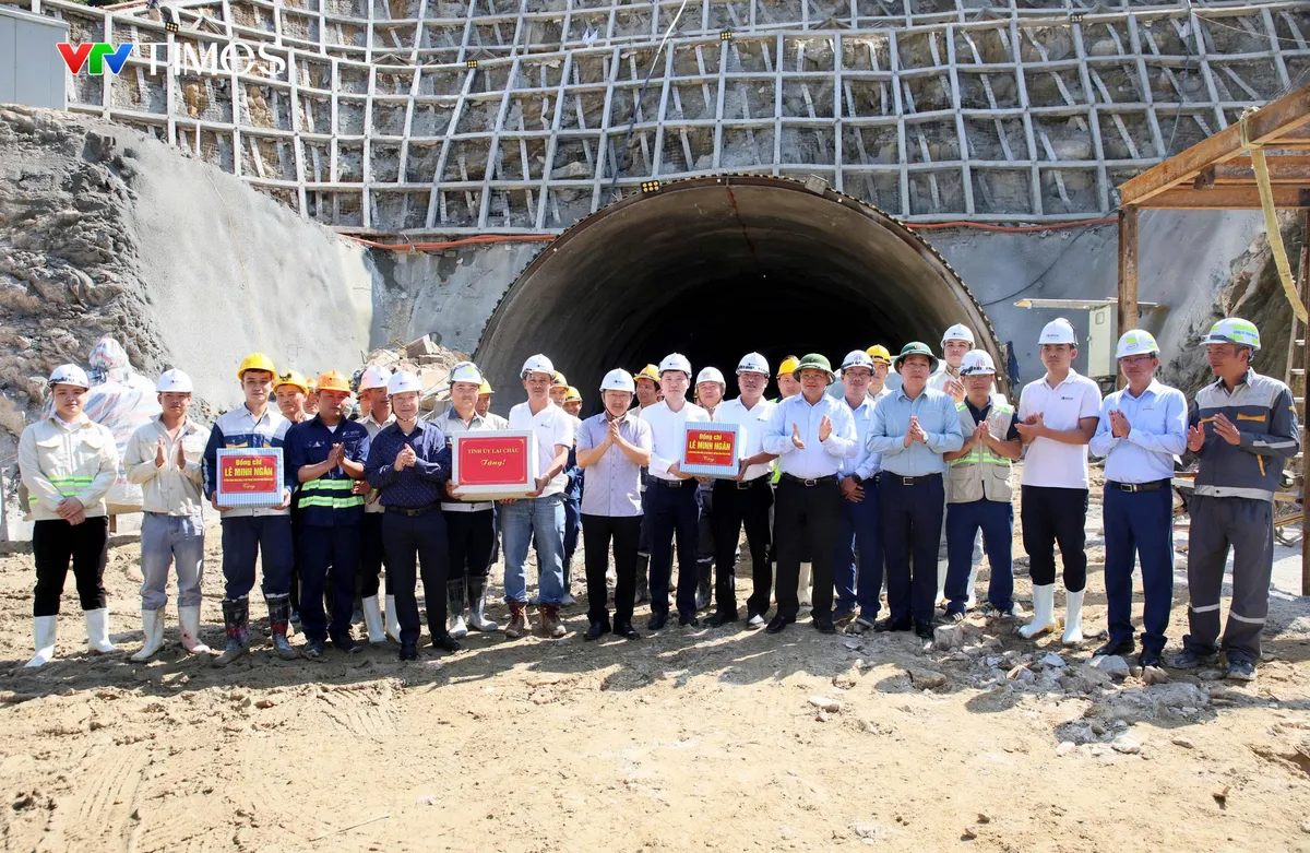 Lai Châu: Tháo điểm nghẽn, tăng tốc dự án hầm đường bộ qua đèo Hoàng Liên - Ảnh 5.