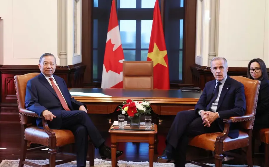 Tổng Bí thư, Chủ tịch nước Tô Lâm hội đàm với Thủ tướng Canada Mark Carney - Ảnh 2.