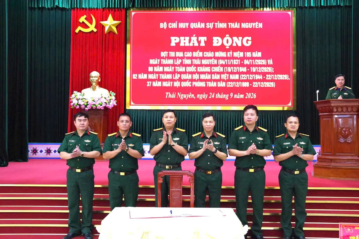 Bộ CHQS tỉnh Th&aacute;i Nguy&ecirc;n ph&aacute;t động đợt thi đua cao điểm "80 ng&agrave;y thi đua quyết thắng, viết tiếp bản h&ugrave;ng ca" - Ảnh 1.
