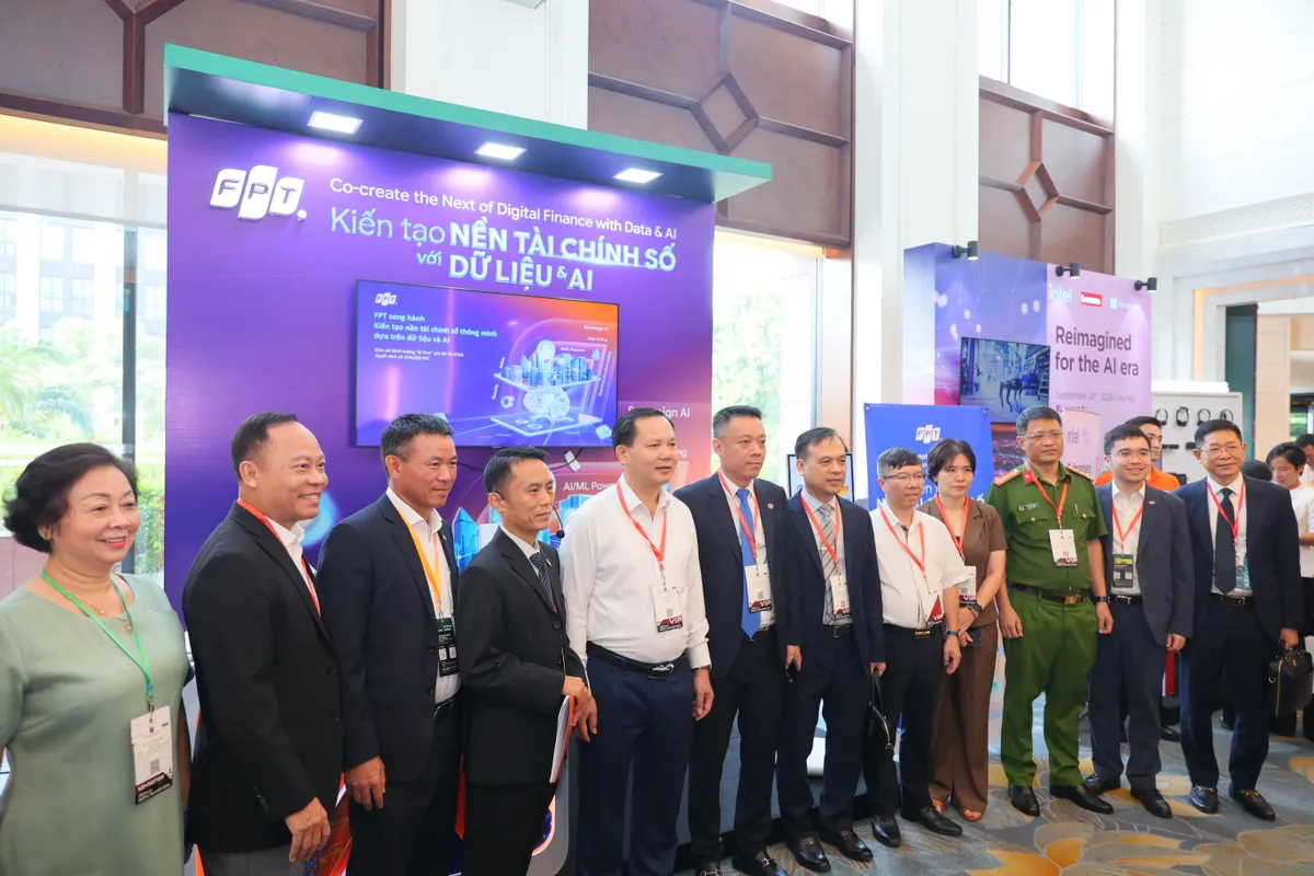 Đề xuất lộ tr&igrave;nh AI-First cho ng&agrave;nh T&agrave;i ch&iacute;nh đến năm 2030 - Ảnh 3.