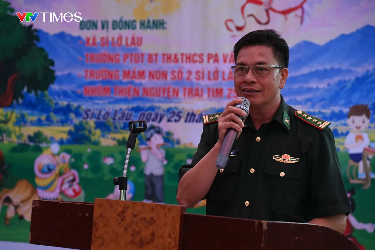 Lai Châu: Ấm áp đêm hội trăng rằm nơi biên giới Ngài Thầu - Ảnh 4.