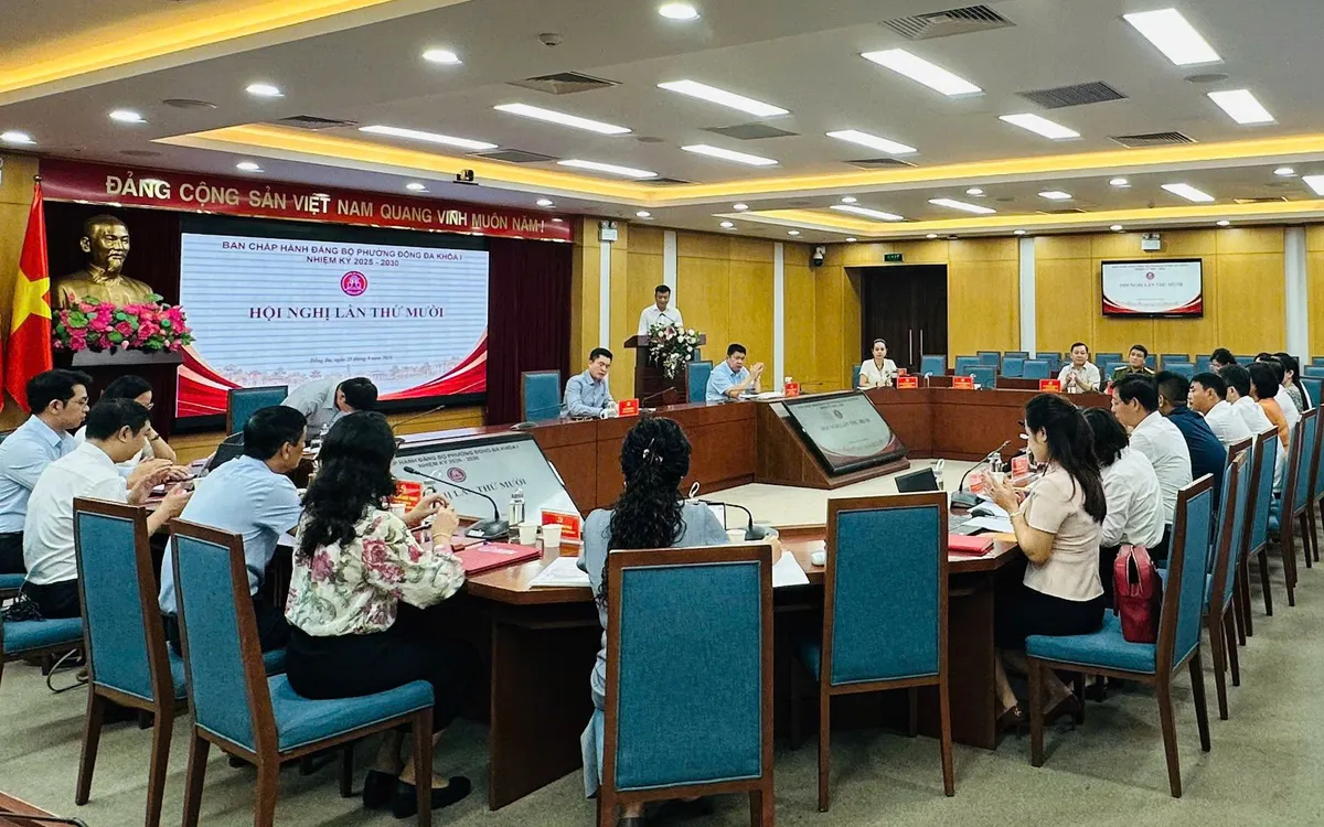 Quang cảnh Hội nghị lần thứ Mười Ban Chấp hành Đảng bộ phường Đống Đa.