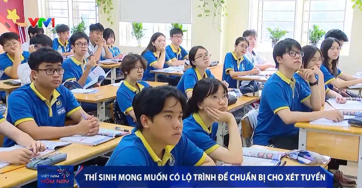 Thí sinh mong có lộ trình về tính điểm IELTS để chuẩn bị cho xét tuyển - Ảnh 1.