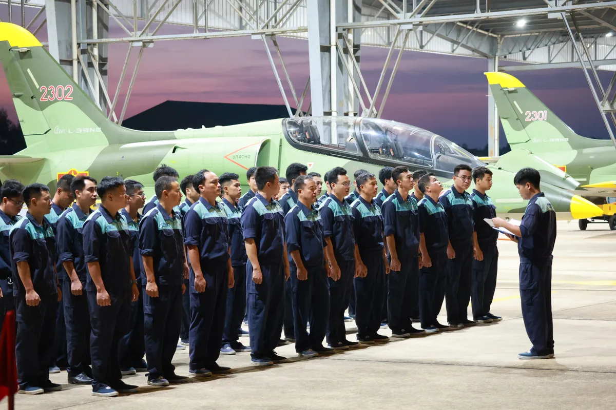 Trường Sĩ quan Không quân tổ chức diễn tập bắn, ném bom đạn thật năm 2026 - Ảnh 9.