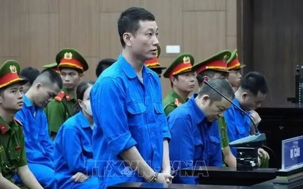 Các bị cáo khai báo tại phiên tòa.