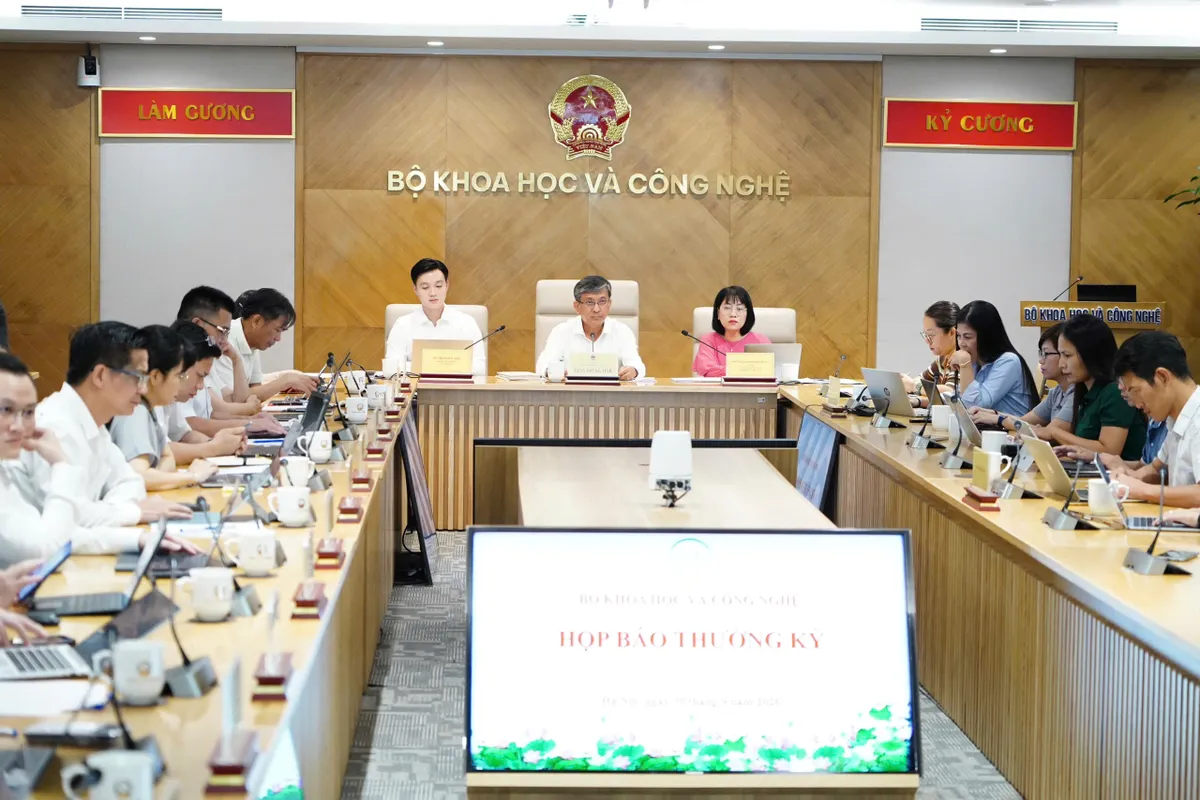 Hơn 3.100 công bố quốc tế của Việt Nam trong tháng 9 - Ảnh 1.