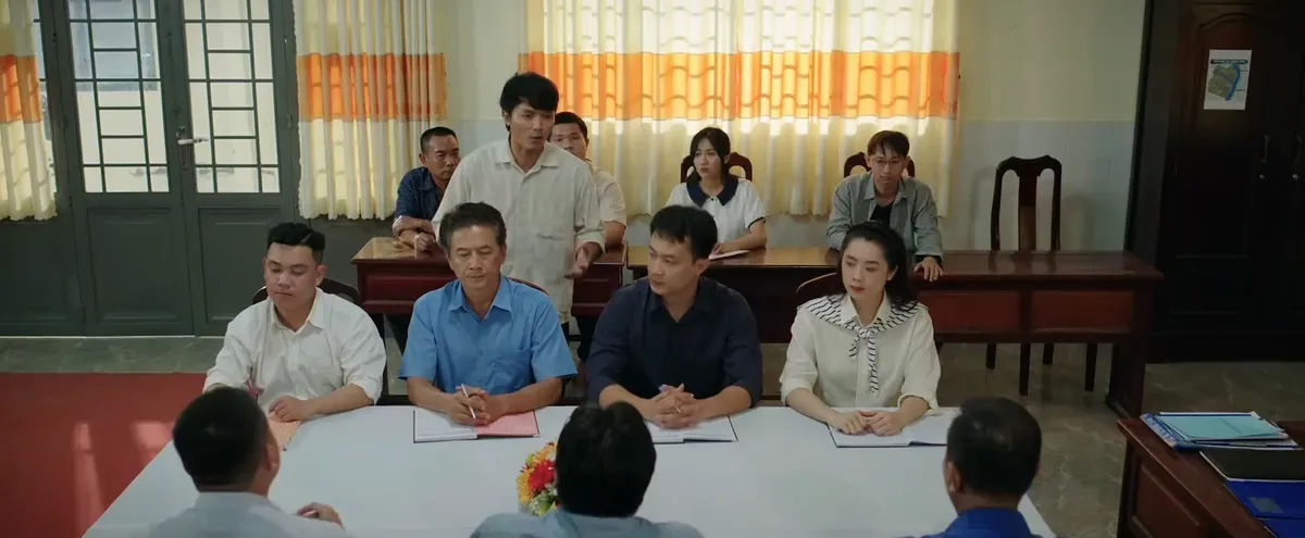 Phù sa - Tập 29: Chơn bị cả xã đấu tố là kẻ phá đám- Ảnh 8.
