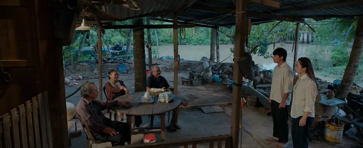Phù sa - Tập 29: Chơn bị cả xã đấu tố là kẻ phá đám- Ảnh 13.