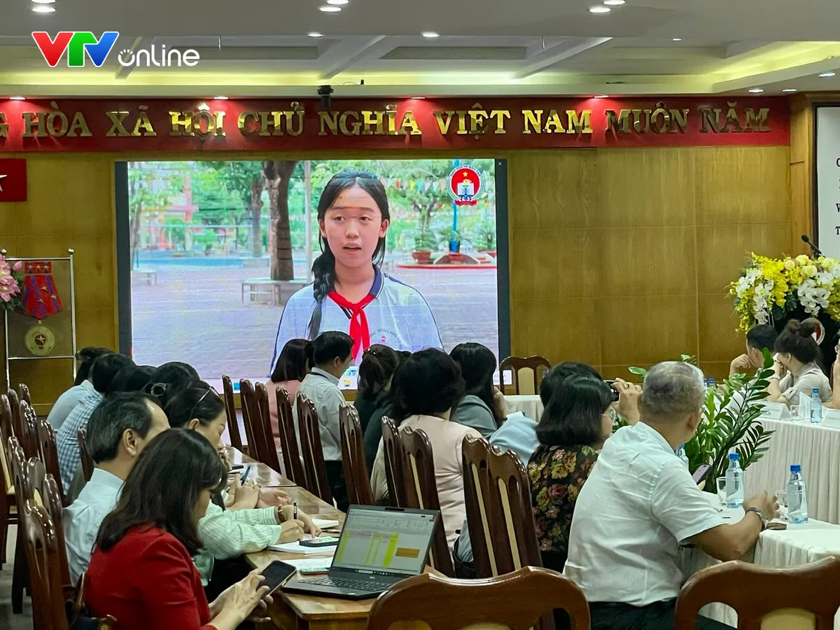 X&acirc;y dựng "Trường học hạnh ph&uacute;c" kh&ocirc;ng chạy theo th&agrave;nh t&iacute;ch- Ảnh 3.