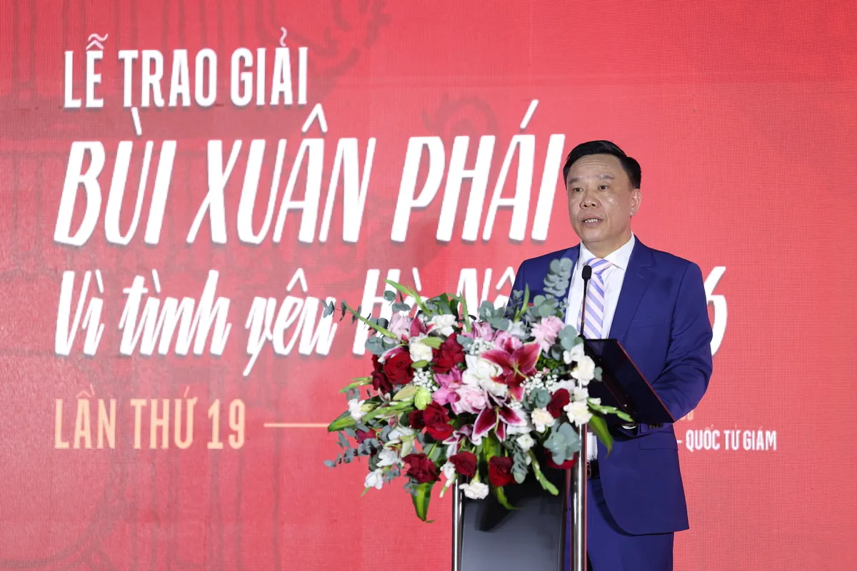 Trao giải thưởng B&ugrave;i Xu&acirc;n Ph&aacute;i - V&igrave; t&igrave;nh y&ecirc;u H&agrave; Nội lần thứ 19 - 2026: Vinh danh nh&agrave; thơ Bằng Việt - Ảnh 7.