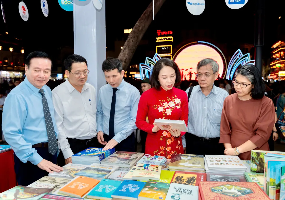 Khai mạc Hội Sách Hà Nội 2026: Kết nối văn hóa đọc với công nghệ - Ảnh 3.