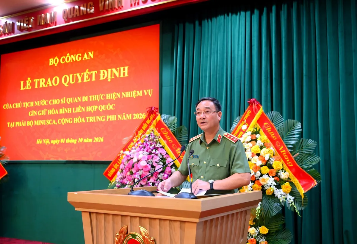 7 sĩ quan Công an nhân dân Việt Nam tham gia gìn giữ hòa bình tại Trung Phi - Ảnh 2.