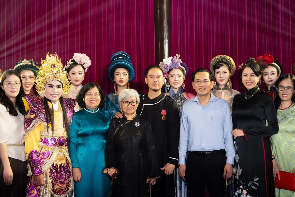 Lụa Lãnh Mỹ A kể chuyện văn hóa phương Nam - Ảnh 5.