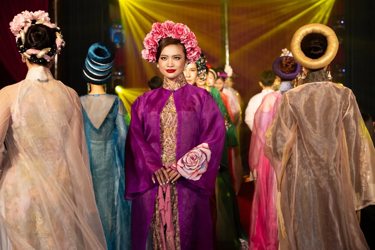 Lụa Lãnh Mỹ A kể chuyện văn hóa phương Nam - Ảnh 1.