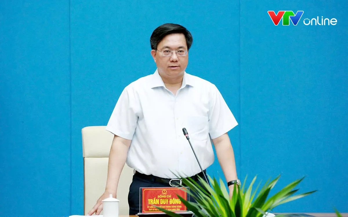 Chủ tịch UBND tỉnh Trần Duy Đông phát biểu chỉ đạo. Ảnh: Ngọc Kiên