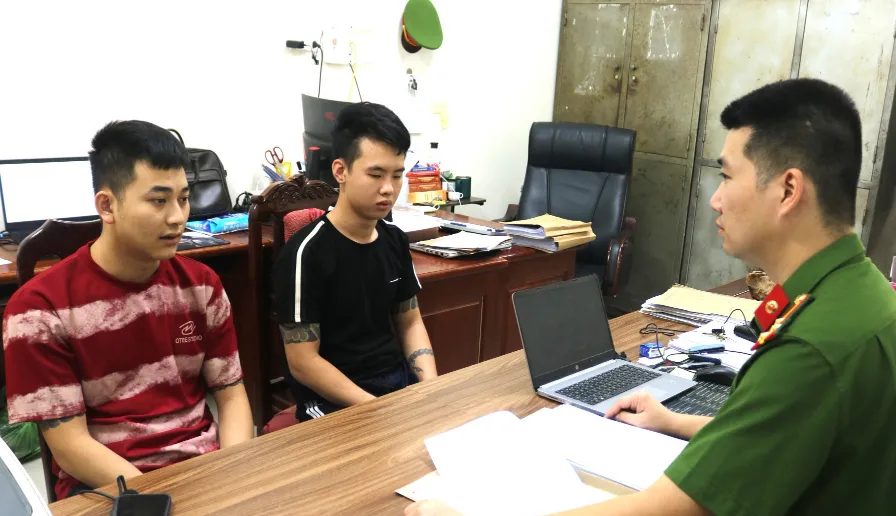 Khởi tố nhóm đối tượng tiếp tay nhận, chuyển hơn 1.000 tỷ đồng tiền đánh bạc - Ảnh 2.