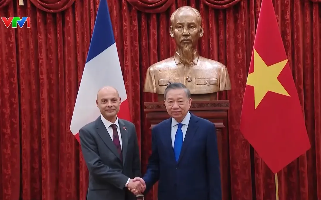 Tổng Bí thư, Chủ tịch nước Tô Lâm tiếp Đại sứ Pháp Didier Le Bret.